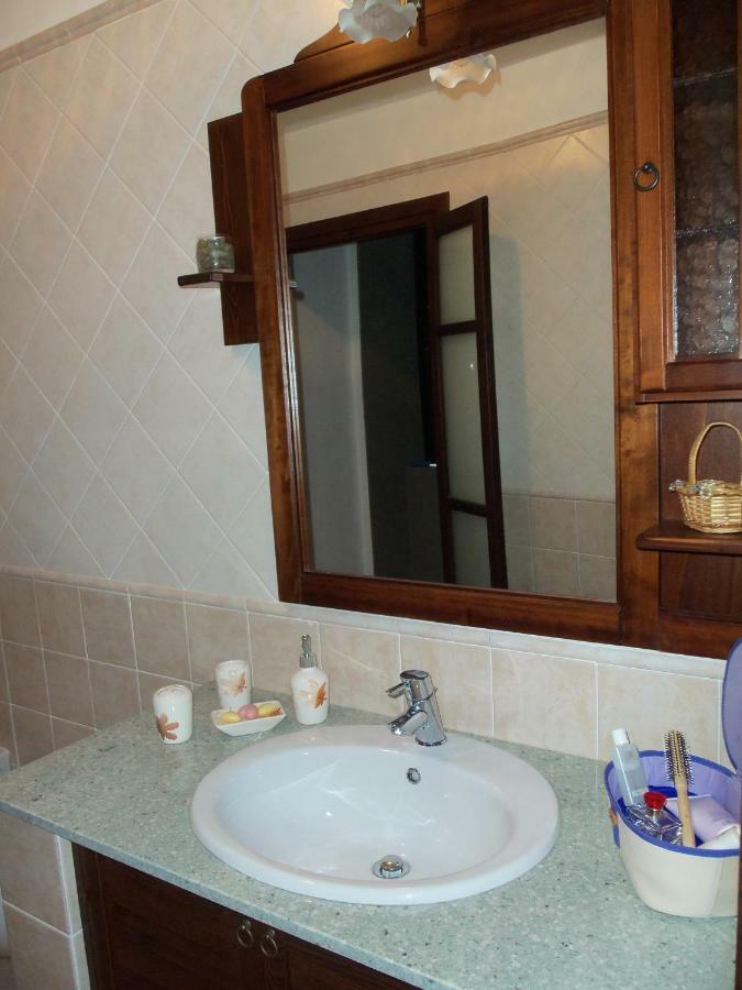 Villa Agriturismo A Veggia Vigna à Garlenda Extérieur photo