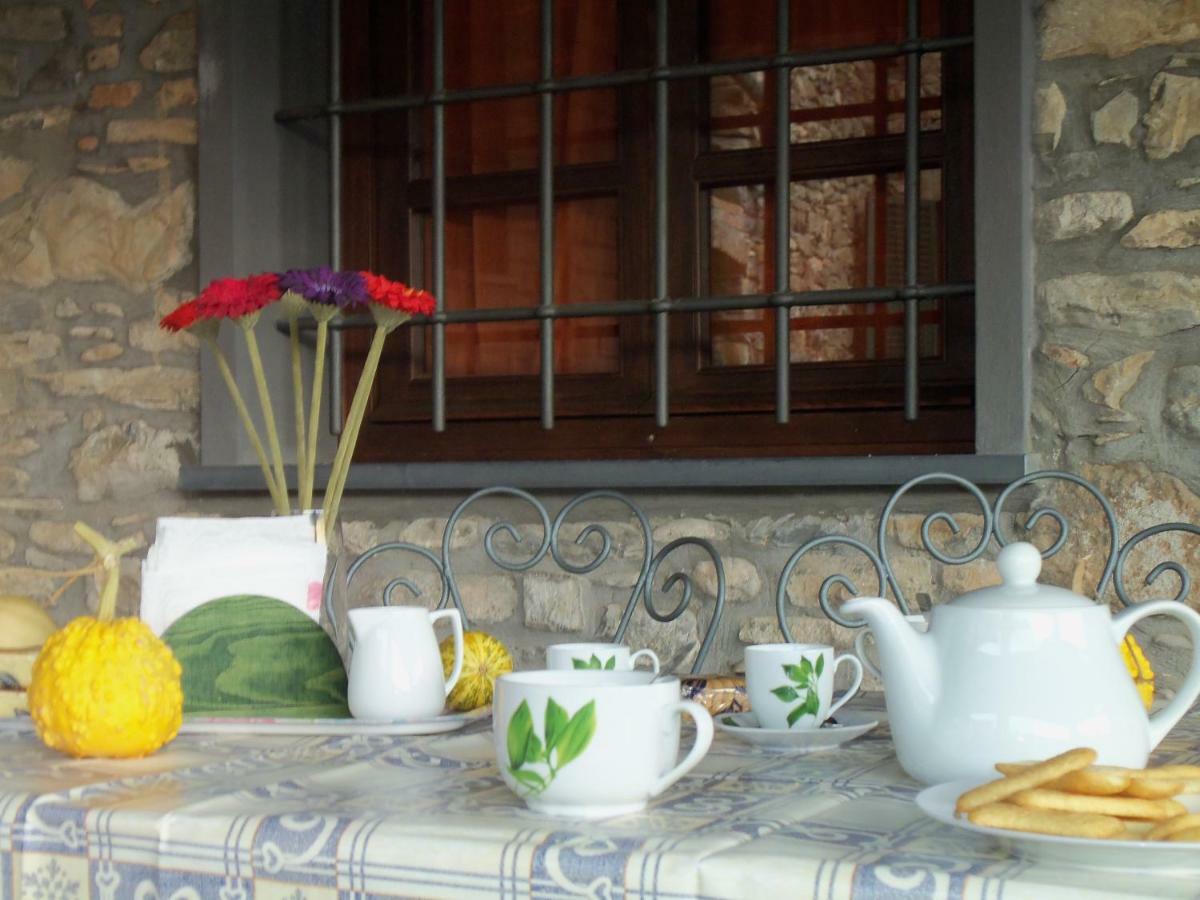 Villa Agriturismo A Veggia Vigna à Garlenda Extérieur photo